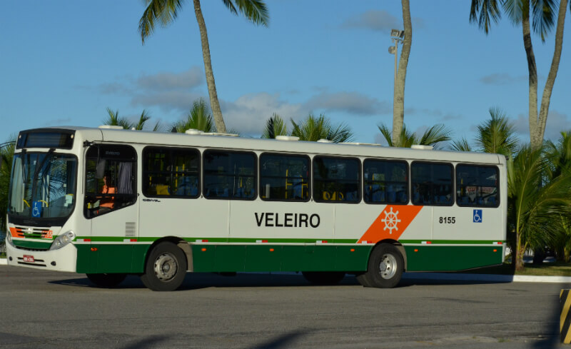 Como ir de aeroporto de Maceió até o centro turístico: Ônibus