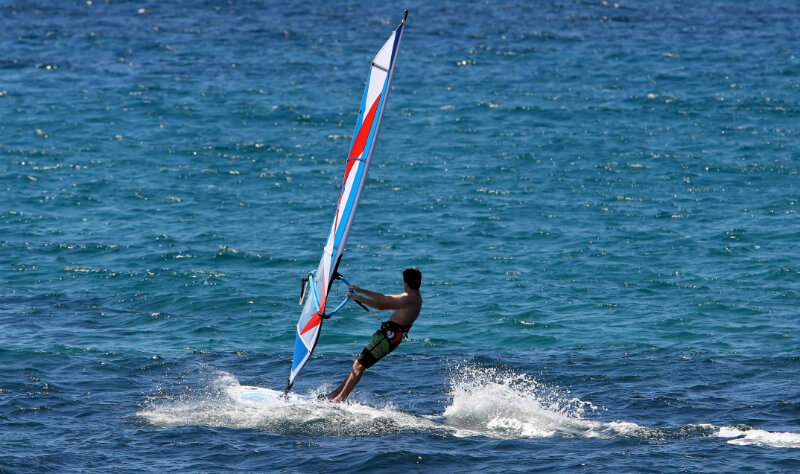 Windsurf na praia da Sereia em Maceió