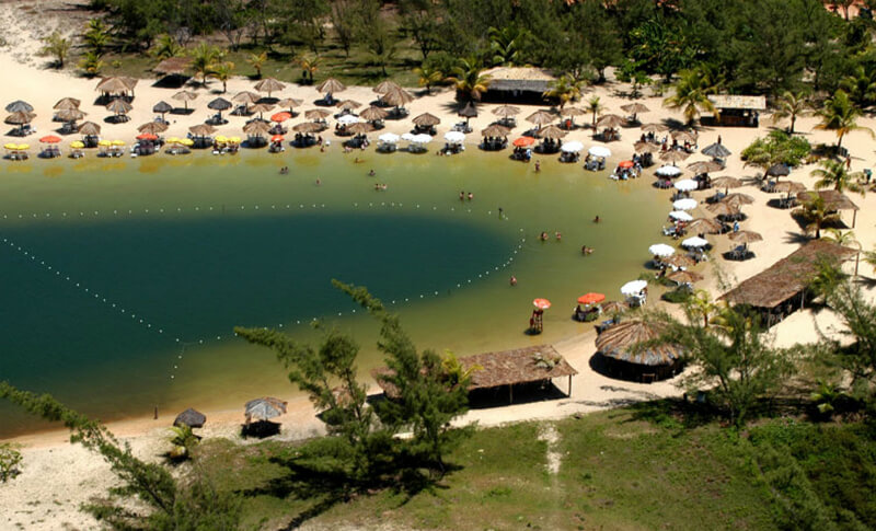 Se refrescar nas águas da Lagoa de Pitangui e Lagoa de Jacumã com crianças em Natal