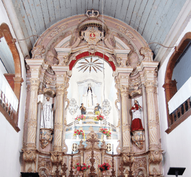 Altar da Igreja Nossa Senhora das Mercês e Perdões em Ouro Preto