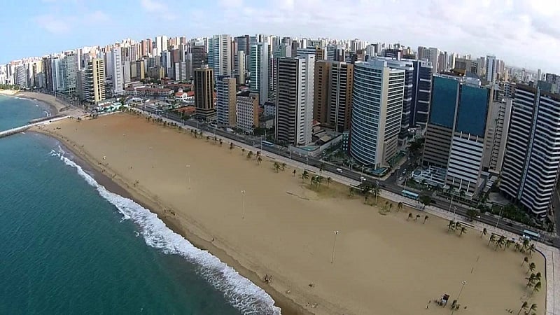 Praia de Iracema em Fortaleza