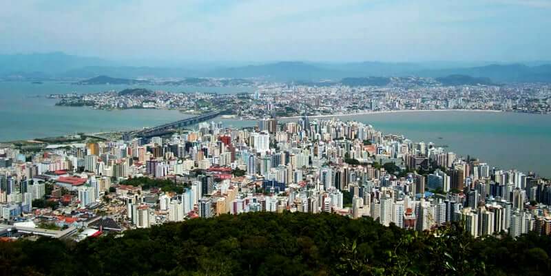 Vista do Mirante da cidade de Florianópolis