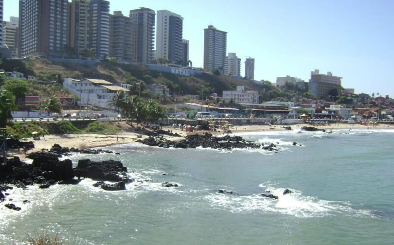 Pontos turísticos em Natal: Praia dos Artistas Pontos turísticos em Natal: Praia dos Artistas