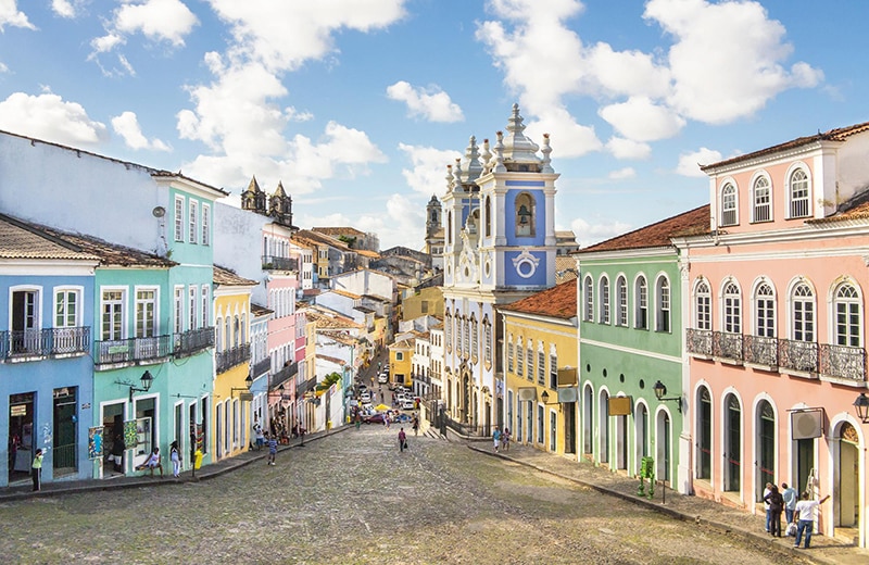 Típicas ruas de Salvador na Bahia