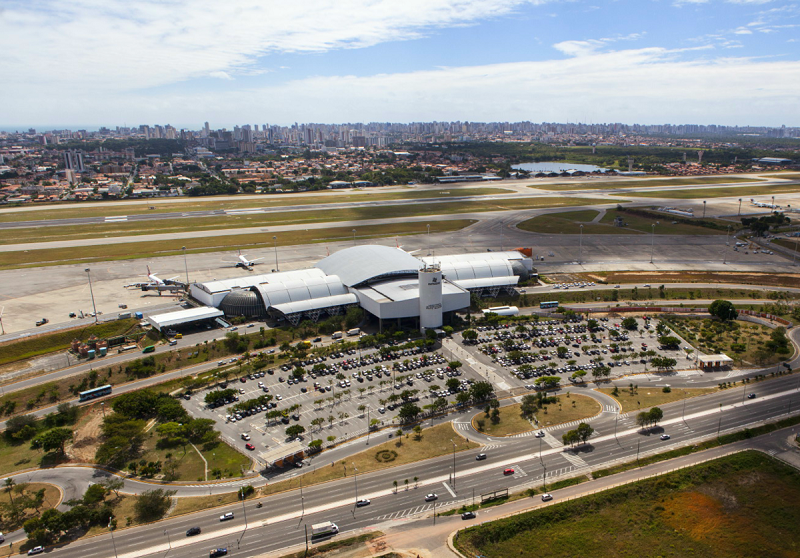 Vista aérea do aeroporto de Fortaleza